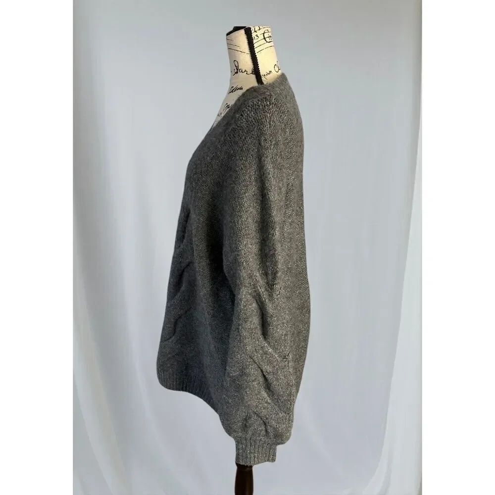 Blu Ivy Women's Size M/L Chunky Cable Knit Balloon Sleeve Sweater Gray - Picture 3 of 8